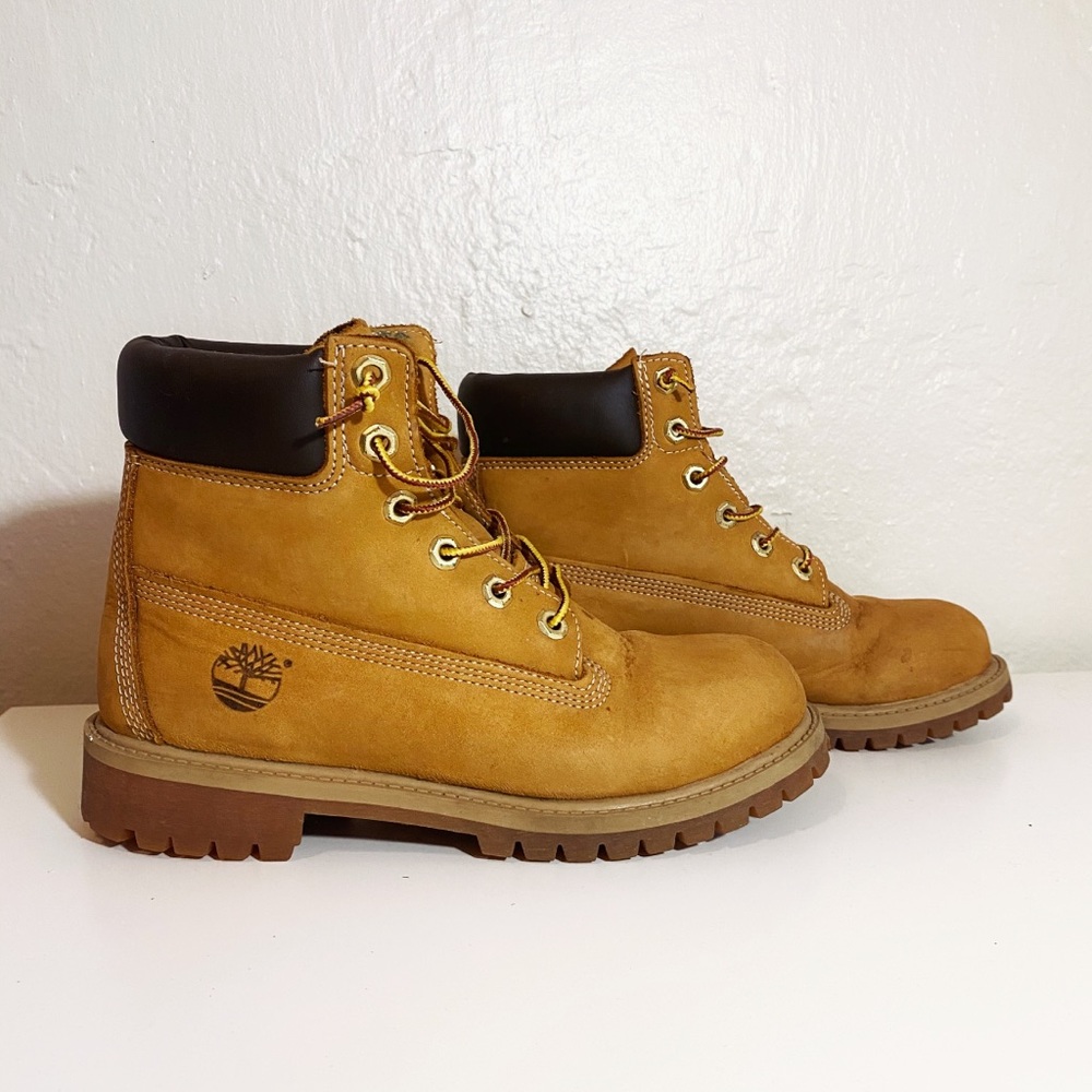 Great Condition Classic Timberland Boots